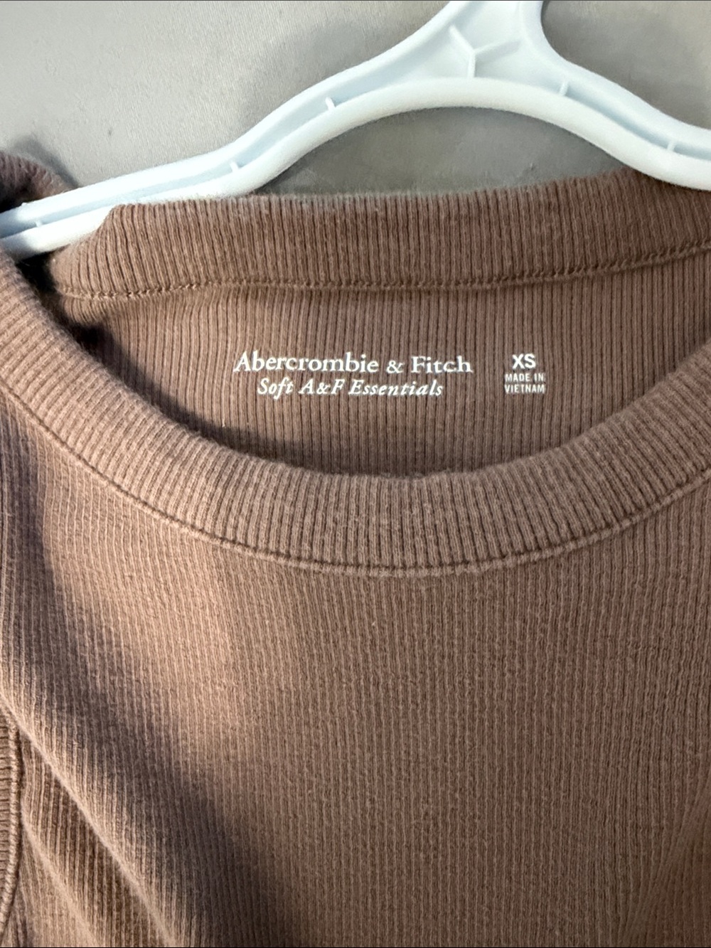 Abercrombie Ribbed Tank - Picture 2 of 2